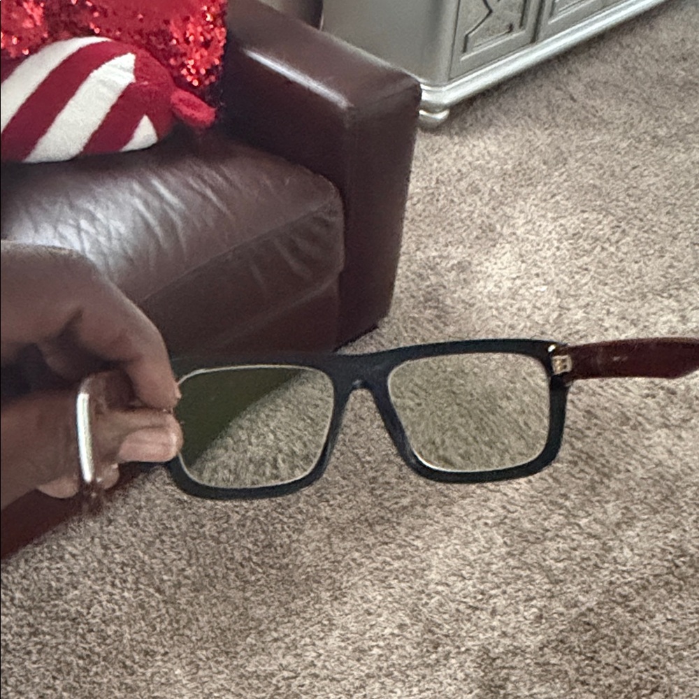 Gucci Black Square Glasses - Picture 3 of 11